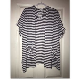 🌸Blue and white cardigan